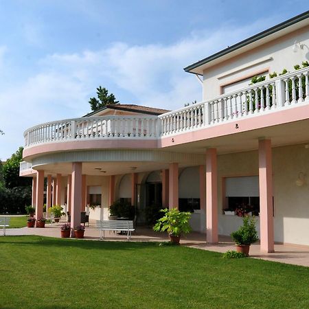 Stella - Casa Per Ferie Hotel Bellaria-Igea Marina Exterior photo